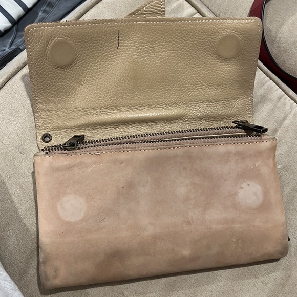 Wallet - Picture 2 of 5